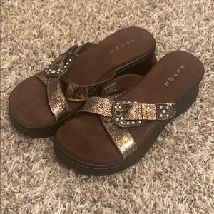 Roper platform sandal